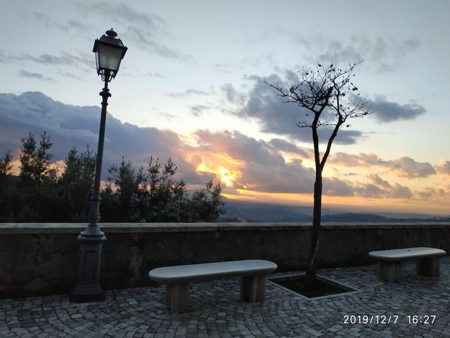 Вилла Relax Nell' Antico Borgo Casperia Экстерьер фото
