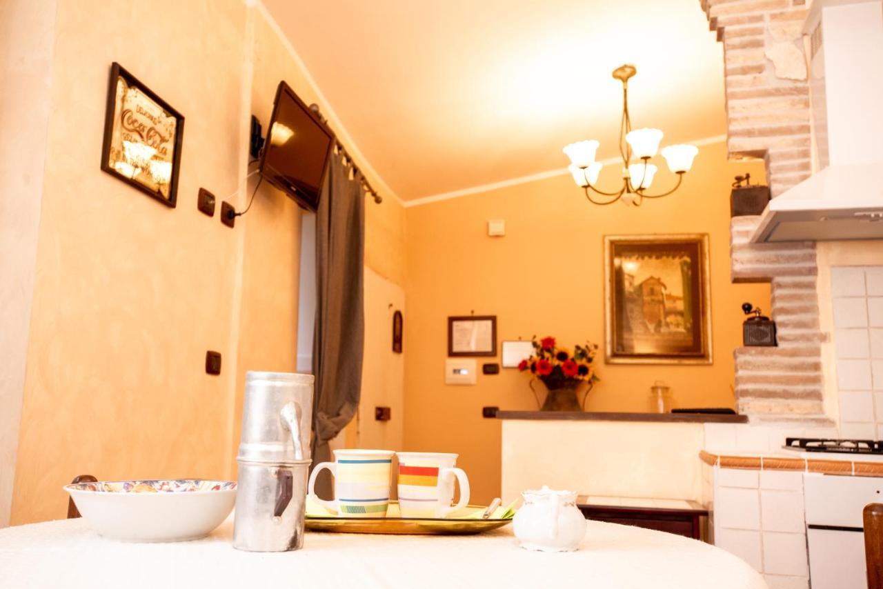 Вилла Relax Nell' Antico Borgo Casperia Экстерьер фото