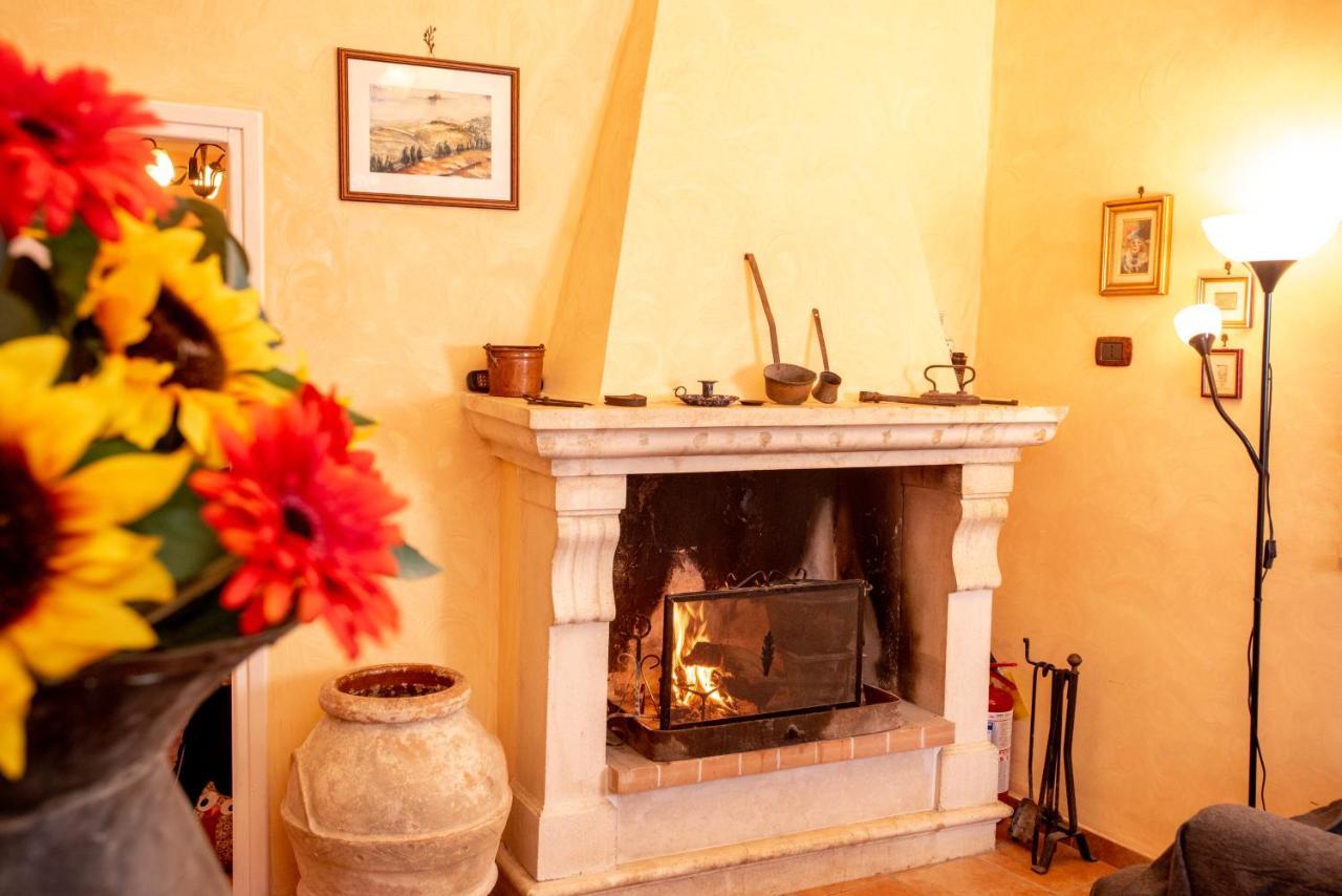 Вилла Relax Nell' Antico Borgo Casperia Экстерьер фото